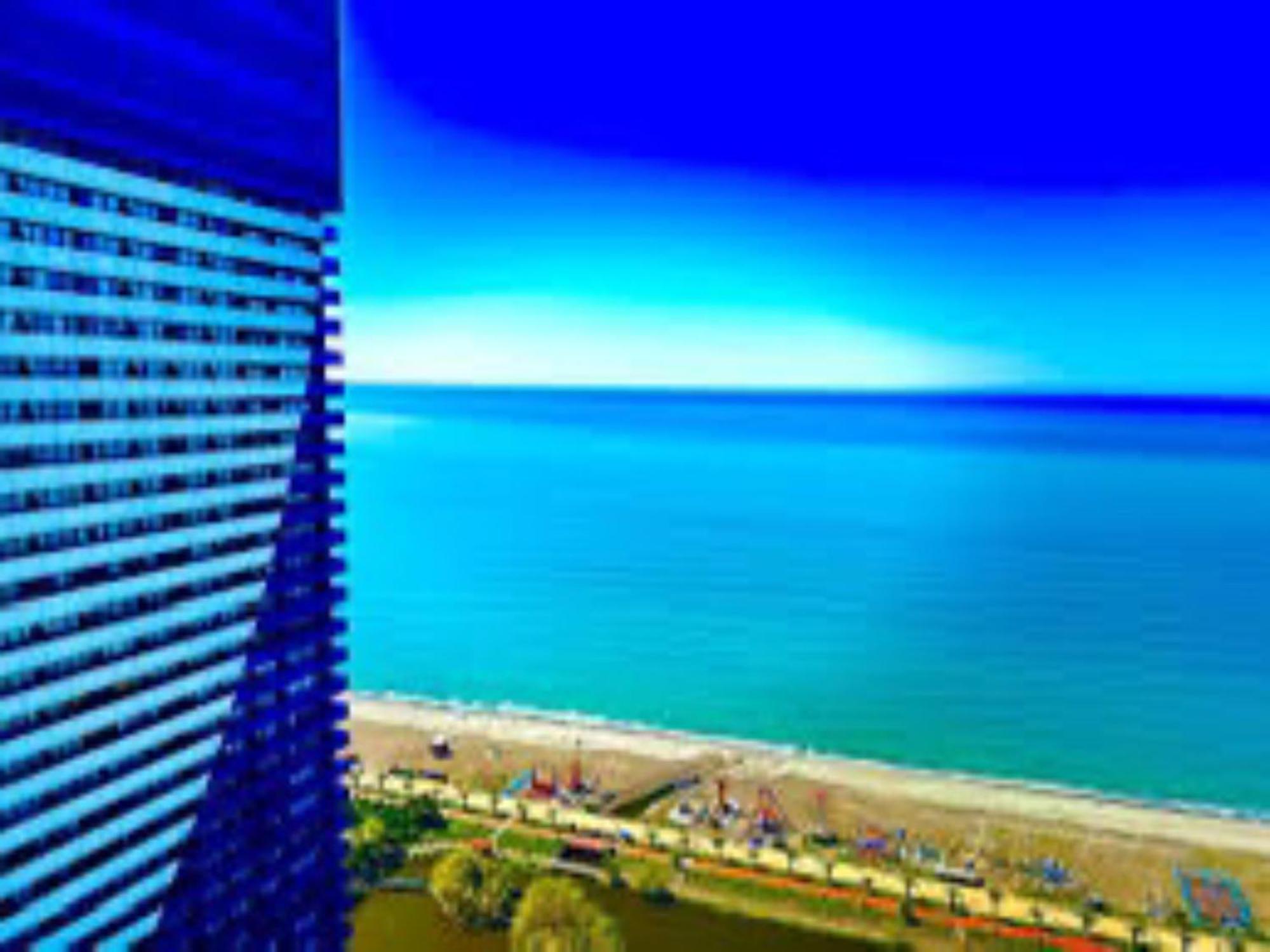 Orbi City Panorama Vip Apartment Batumi Exterior photo